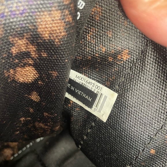 Marc Jacobs Small The Tote Bag Rainbow Dust - Picture 9 of 10